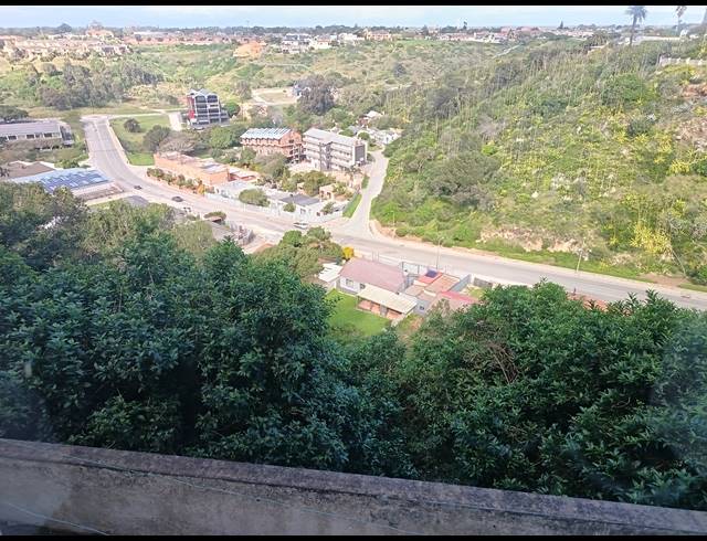 2 BEDROOM APARTMENT FOR SALE IN GQEBERHA CENTRAL
